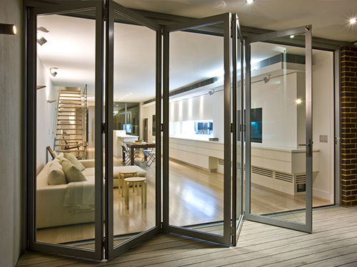 鋁合金門窗與鋼塑門窗哪個(gè)更好？